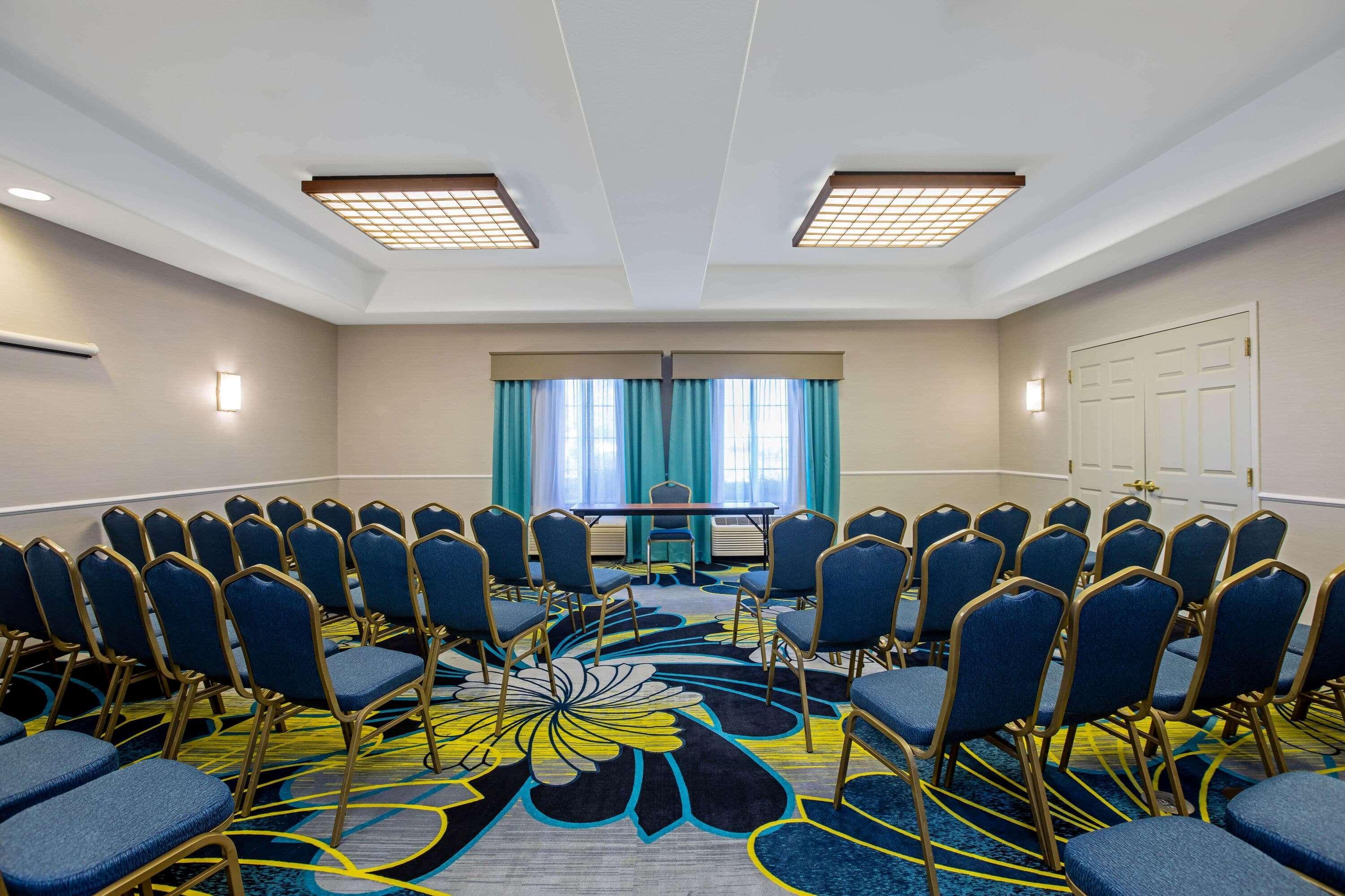 La Quinta By Wyndham Manteca - Ripon Hotel Екстериор снимка